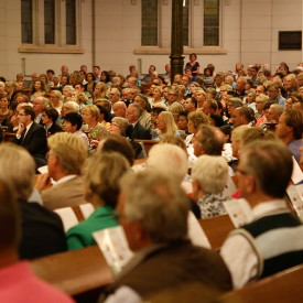 Verscheidene kerkdiensten & conferenties